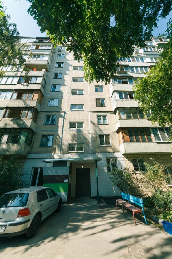 Уютная Квартира На Лукьяновке Kyjev Exteriér fotografie